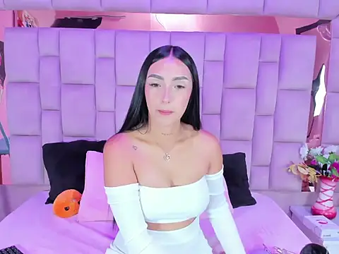 Issabela Mackey  online show from 10, 1, 2026