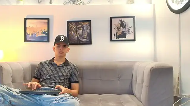 Snapshot of TWINKS_FRIENDS chatting on 11, 3, 2026 TWINKS FRIENDS online show from 11, 3, 2026