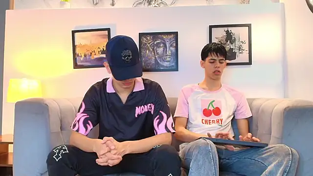 Snapshot of TWINKS_FRIENDS chatting on 13, 3, 2026 TWINKS FRIENDS online show from 13, 3, 2026