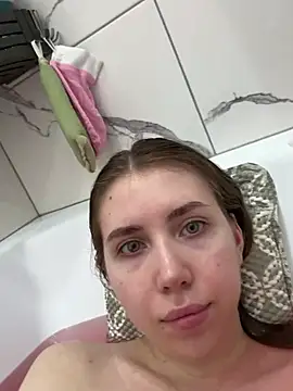 EvaAkins online show from 24, 3, 2026