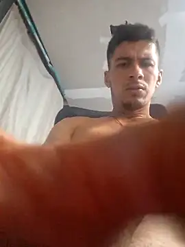 Snapshot of piterrr_hot chatting on 27, 11, 2025 piterrr hot online show from 27, 11, 2025