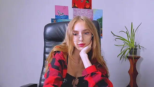 Snapshot of Miss_SammyQ chatting on 24, 9, 2025 Miss SammyQ online show from 24, 9, 2025