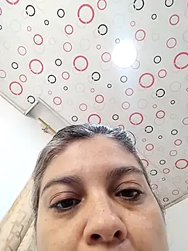 queemking online show from 5, 3, 2026