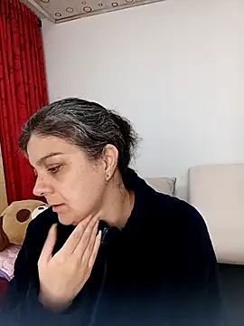 queemking online show from 12, 3, 2026