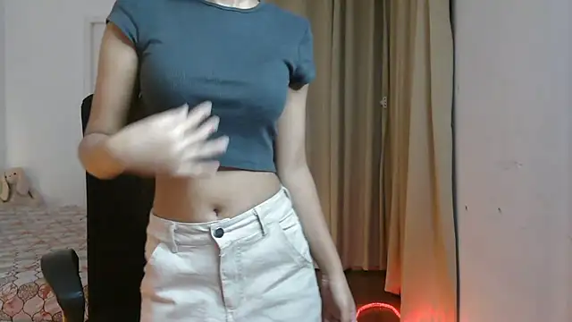 Snapshot of Mini_Meera chatting on 17, 7, 2026 Mini Meera online show from 17, 7, 2026