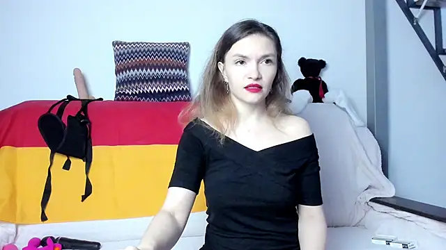 Katherine Twilight online show from 20, 3, 2025