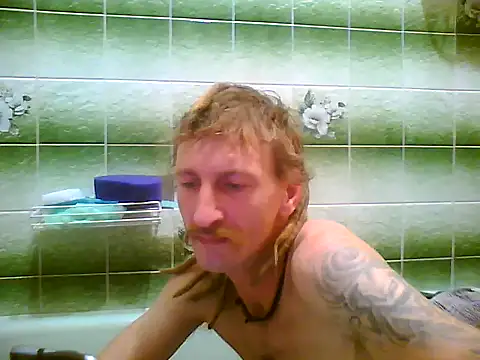 Snapshot of KokosMartin chatting on 28, 9, 2025 KokosMartin online show from 28, 9, 2025