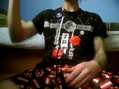 Snapshot of KokosMartin chatting on 22, 12, 2025 KokosMartin online show from 22, 12, 2025