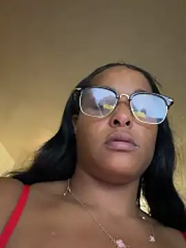 yummy0322 online show from 5, 11, 2025