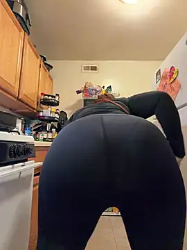 yummy0322 online show from 13, 1, 2026