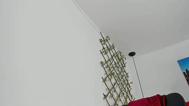 Snapshot of carolinacrus01 chatting on 11, 11, 2025 carolinacrus01 online show from 11, 11, 2025