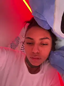 Snapshot of iamkatty_ chatting on 11, 9, 2025 iamkatty  online show from 11, 9, 2025