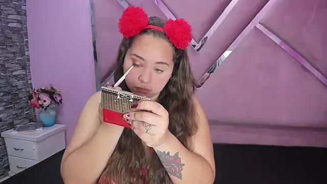 LucyOwen 18 online show from 9, 9, 2025