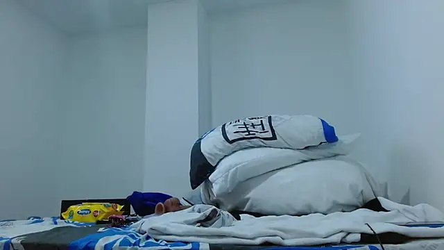 isabel 24 gil online show from 10, 1, 2026