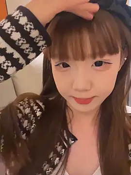 D-033 online show from 22, 11, 2025