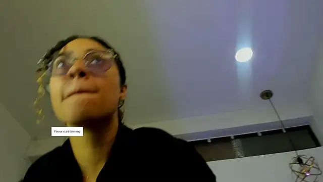 Snapshot of Hanna_Cornee_ chatting on 22, 9, 2025 Hanna Cornee online show from 22, 9, 2025
