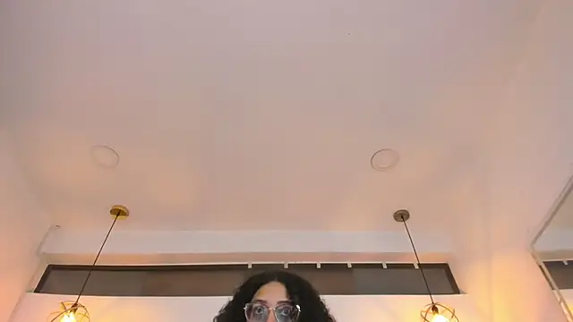 Hanna Cornee  online show from 12, 1, 2026