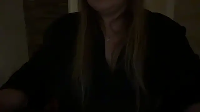 Snapshot of Lisa_S_7777 chatting on 16, 12, 2025 Lisa S 7777 online show from 16, 12, 2025