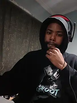 Snapshot of GhostYangempela chatting on 3, 11, 2025 GhostYangempela online show from 3, 11, 2025