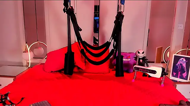 VesperVelvet online show from 13, 2, 2026