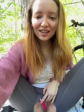 Snapshot of FayeFlame chatting on 30, 4, 2026 FayeFlame online show from 30, 4, 2026