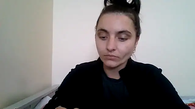 DInaraXRose online show from 13, 9, 2025