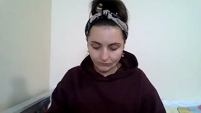 DInaraXRose online show from 13, 10, 2025