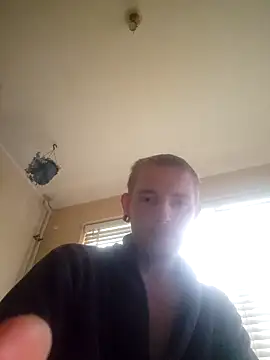 Snapshot of piercingpik chatting on 27, 2, 2026 piercingpik online show from 27, 2, 2026