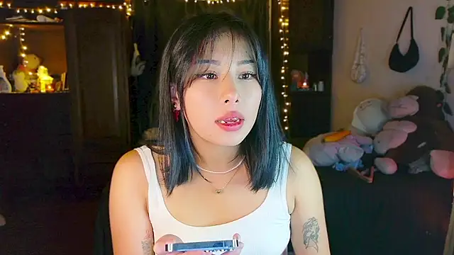 Shisuku Sophi online show from 17, 5, 2026