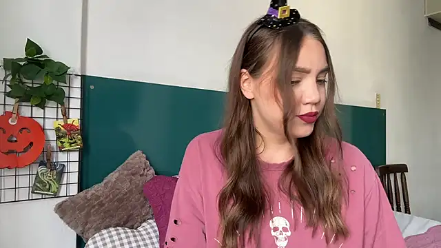 NebulaHaven online show from 28, 10, 2025