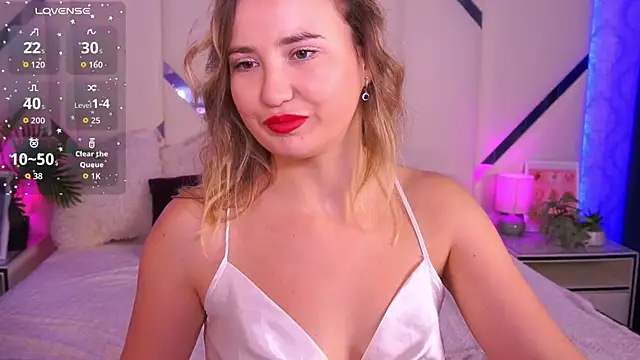 SofieBloom online show from 9, 10, 2025