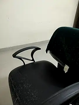 Snapshot of Pihu_Chopra chatting on 9, 9, 2025 Pihu Chopra online show from 9, 9, 2025