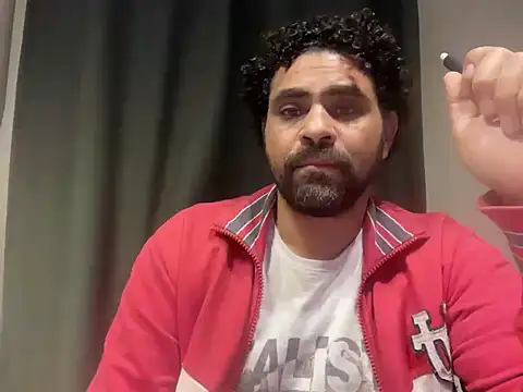 Snapshot of curiousxs chatting on 28, 3, 2026 curiousxs online show from 28, 3, 2026