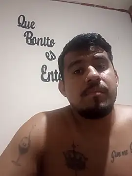 Snapshot of maxiiii125 chatting on 2, 3, 2026 maxiiii125 online show from 2, 3, 2026