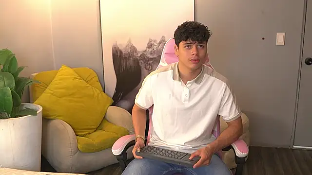 Ethan occonor online show from 18, 9, 2025