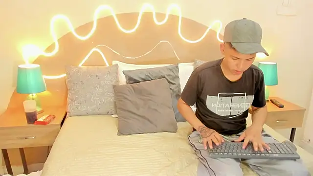 Enrrixxx  online show from 9, 11, 2025