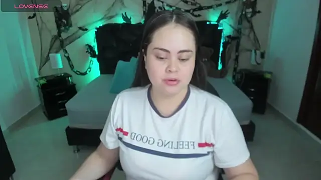 LolaVillalobos online show from 29, 10, 2025