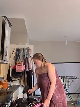 KaylaTrudi online show from 20, 10, 2025