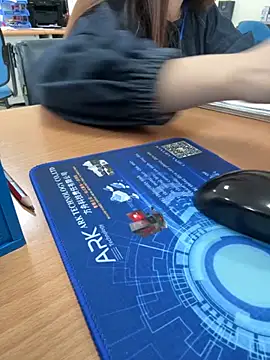 Snapshot of PhuongNhi21 chatting on 23, 9, 2025 PhuongNhi21 online show from 23, 9, 2025