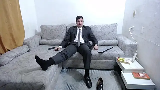 Snapshot of Victor_Maitland chatting on 5, 7, 2026 Victor Maitland online show from 5, 7, 2026