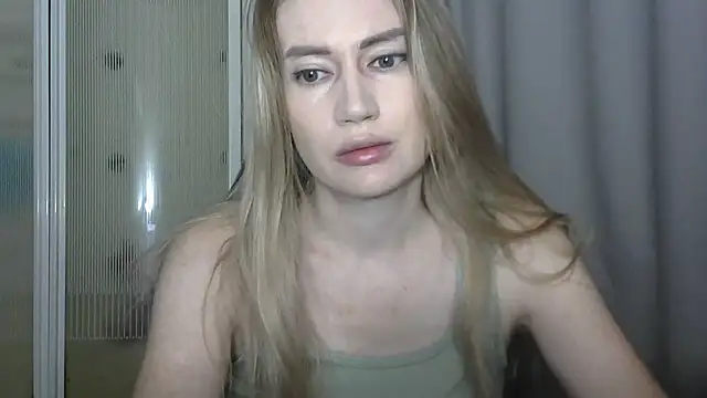 JessFoxxx online show from 10, 9, 2025