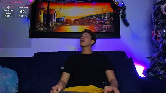 Snapshot of ECSTASYX2_2001 chatting on 19, 12, 2025 ECSTASYX2 2001 online show from 19, 12, 2025