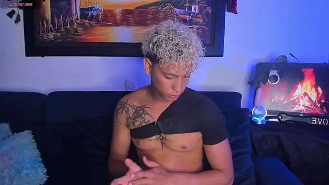 Snapshot of ECSTASYX2_2001 chatting on 26, 2, 2026 ECSTASYX2 2001 online show from 26, 2, 2026