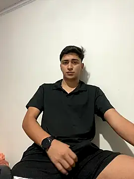 Tavinho067 online show from 31, 10, 2025