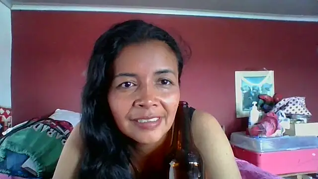 Snapshot of DianaOchoa_ chatting on 25, 9, 2025 DianaOchoa online show from 25, 9, 2025