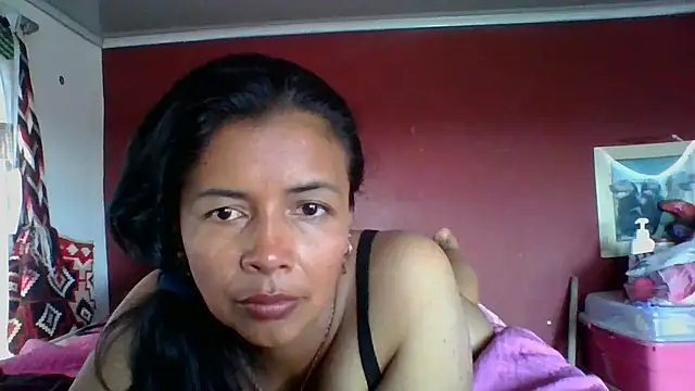 Snapshot of DianaOchoa_ chatting on 26, 9, 2025 DianaOchoa online show from 26, 9, 2025