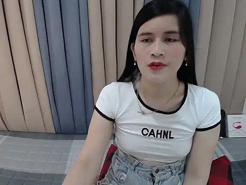 pinay amaliax online show from 18, 4, 2026