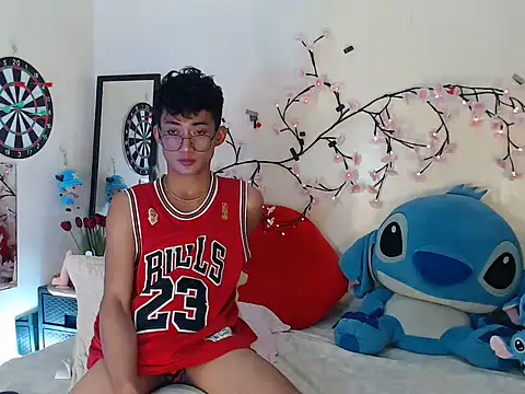 good boy in bed online show from 13, 1, 2026