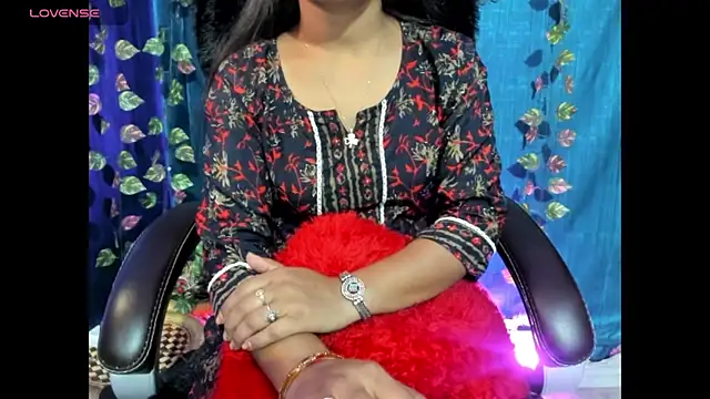 Forever Love2025 online show from 4, 11, 2025