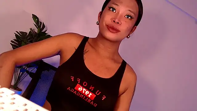 Snapshot of nathaliehardcore1x chatting on 28, 11, 2025 nathaliehardcore1x online show from 28, 11, 2025